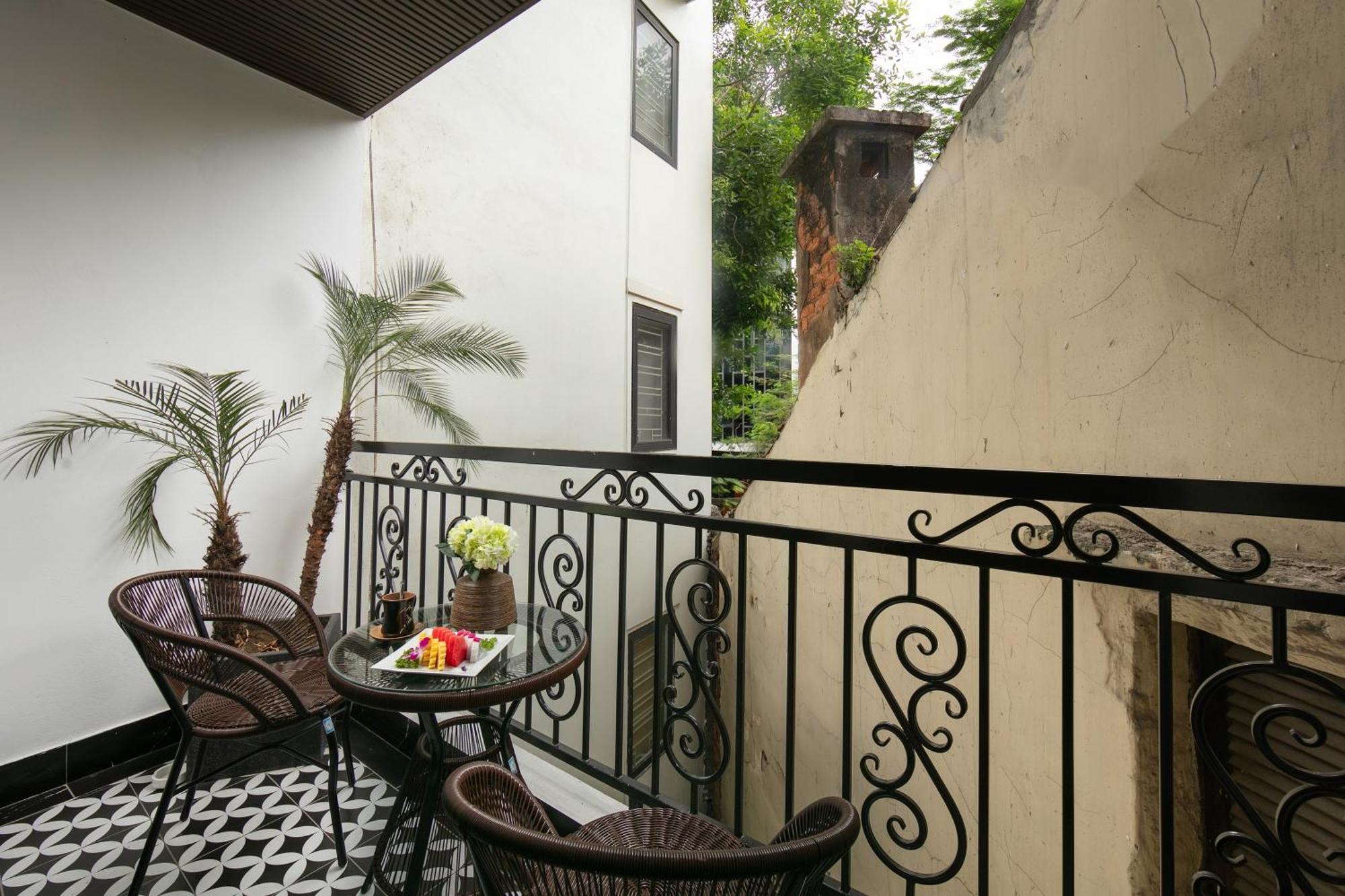 Acoustic Premium Hotel & Spa Hanoi Bagian luar foto