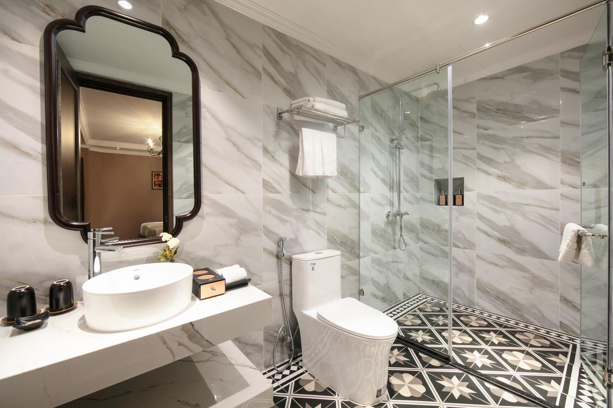 Acoustic Premium Hotel & Spa Hanoi Bagian luar foto