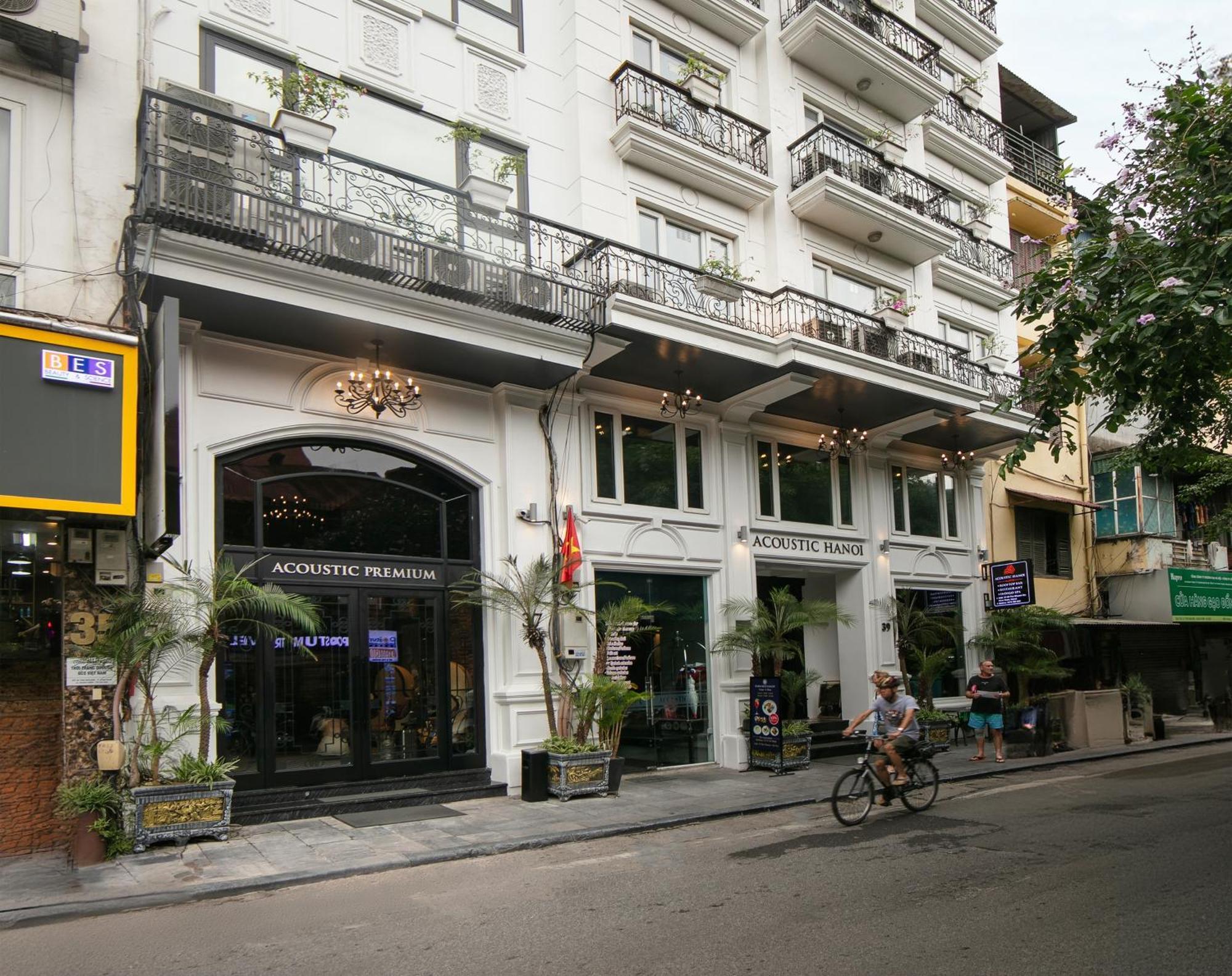 Acoustic Premium Hotel & Spa Hanoi Bagian luar foto